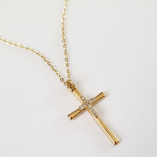 Σταυρός ατσάλινος με διαμαντάκια