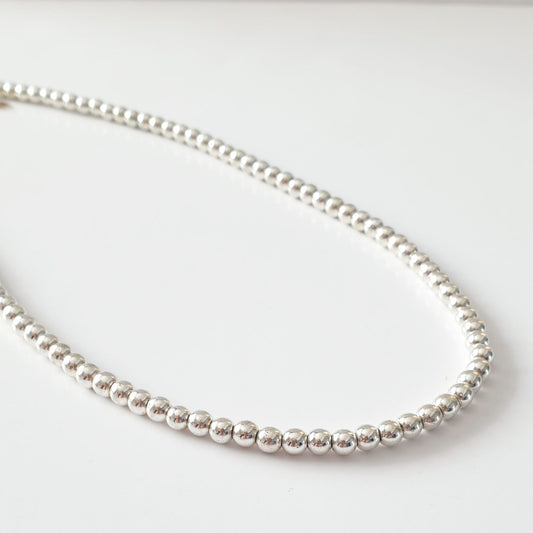 Κολιέ από Επιμεταλλωμένες Χάντρες Αιματίτη – Mixed Metal Silver & Gold Beads